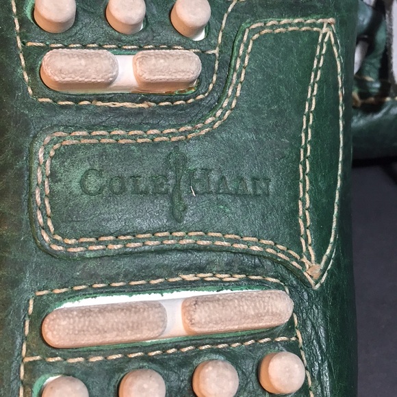 COLEHAAN MENS GENUINE MOCCASINS GREEN LEATHER SZ-9